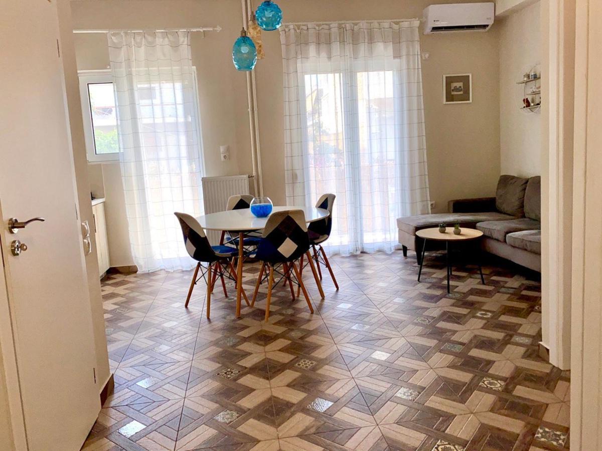 Dafni'S Home Is In 200M To Metro Ag Ioanis Aten Exteriör bild